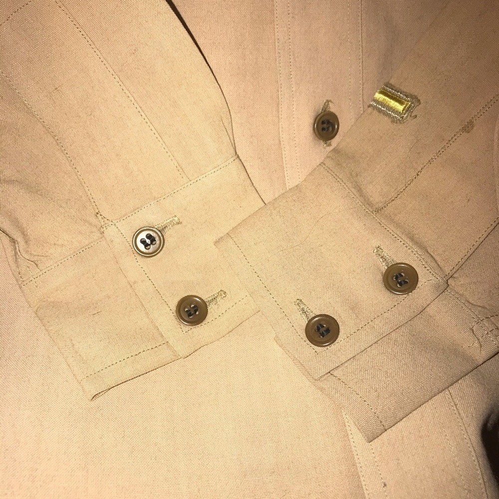 GUC Vintage Army Sergeant’s Shirt. This is an official Army issued shi… - Picture 10 of 16